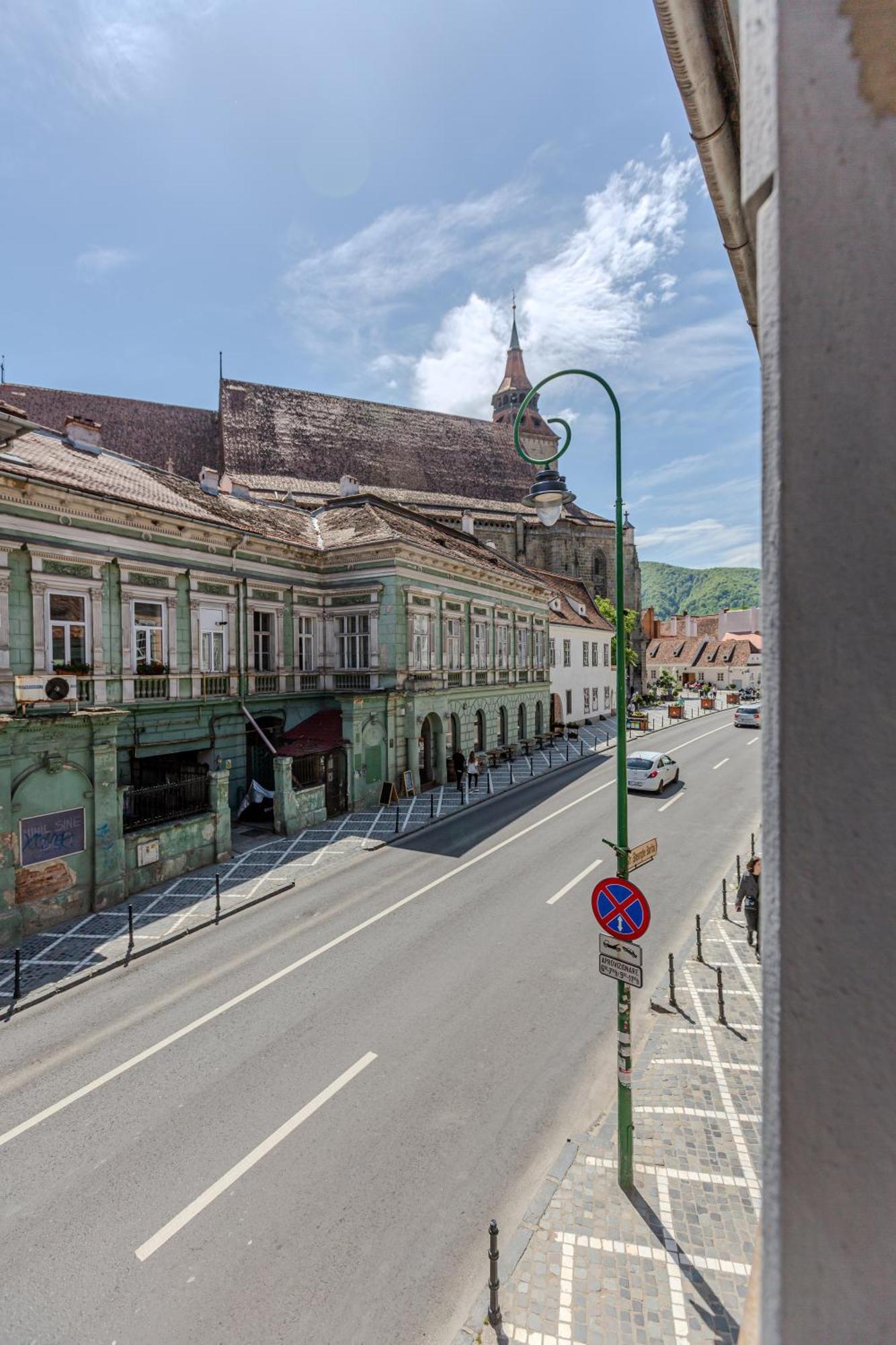 A Piece Of History Guesthouse Brasov Ngoại thất bức ảnh