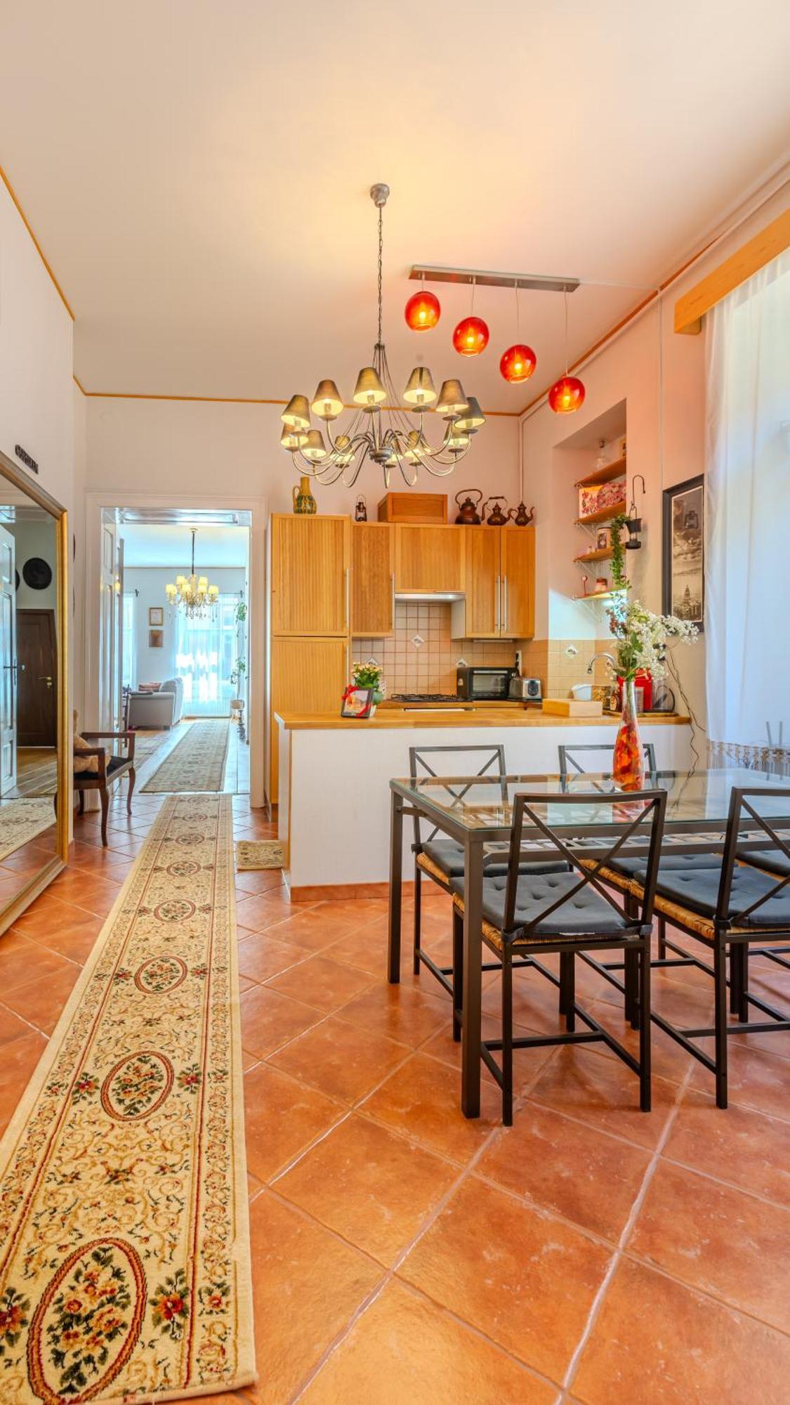 A Piece Of History Guesthouse Brasov Ngoại thất bức ảnh
